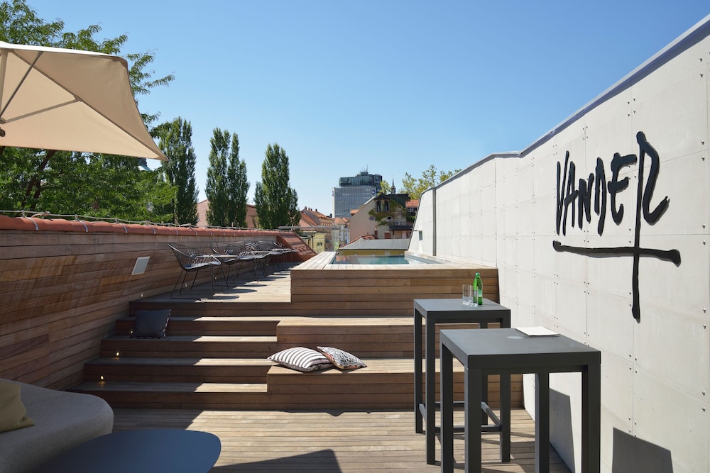 Photo of Vander Urbani Resort