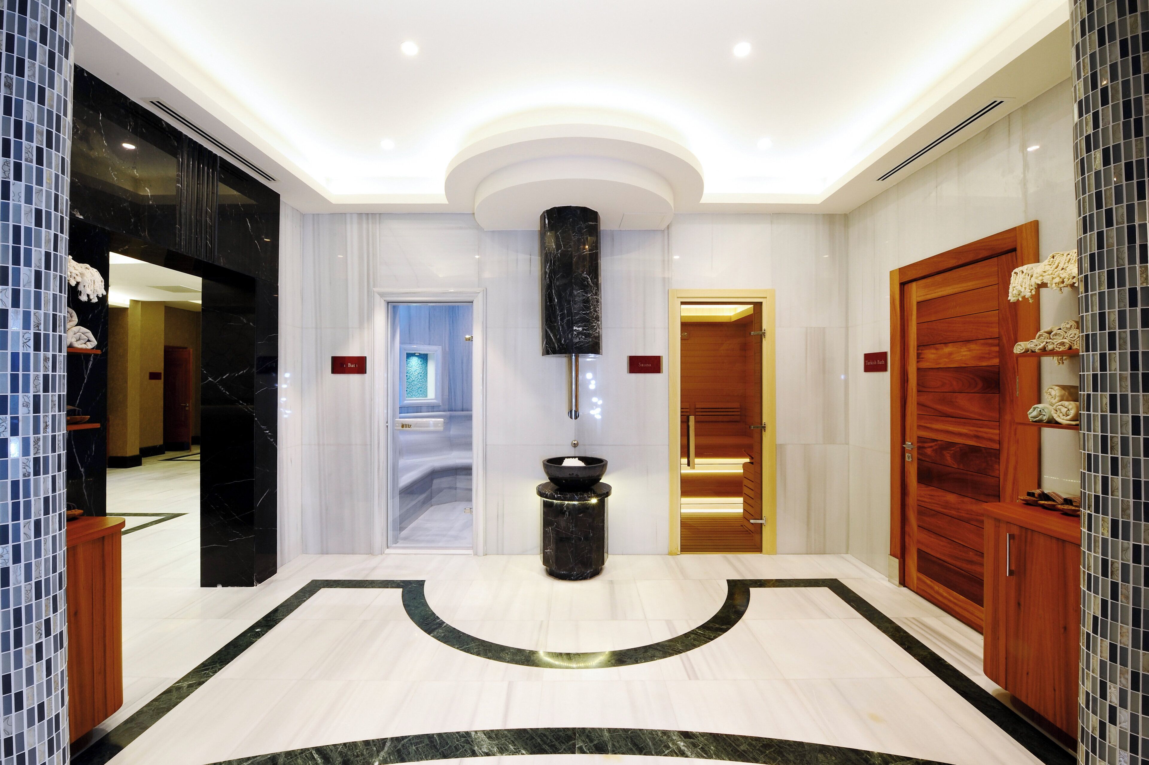 Photo - Crowne Plaza Bursa Convention Center & Thermal Spa by IHG