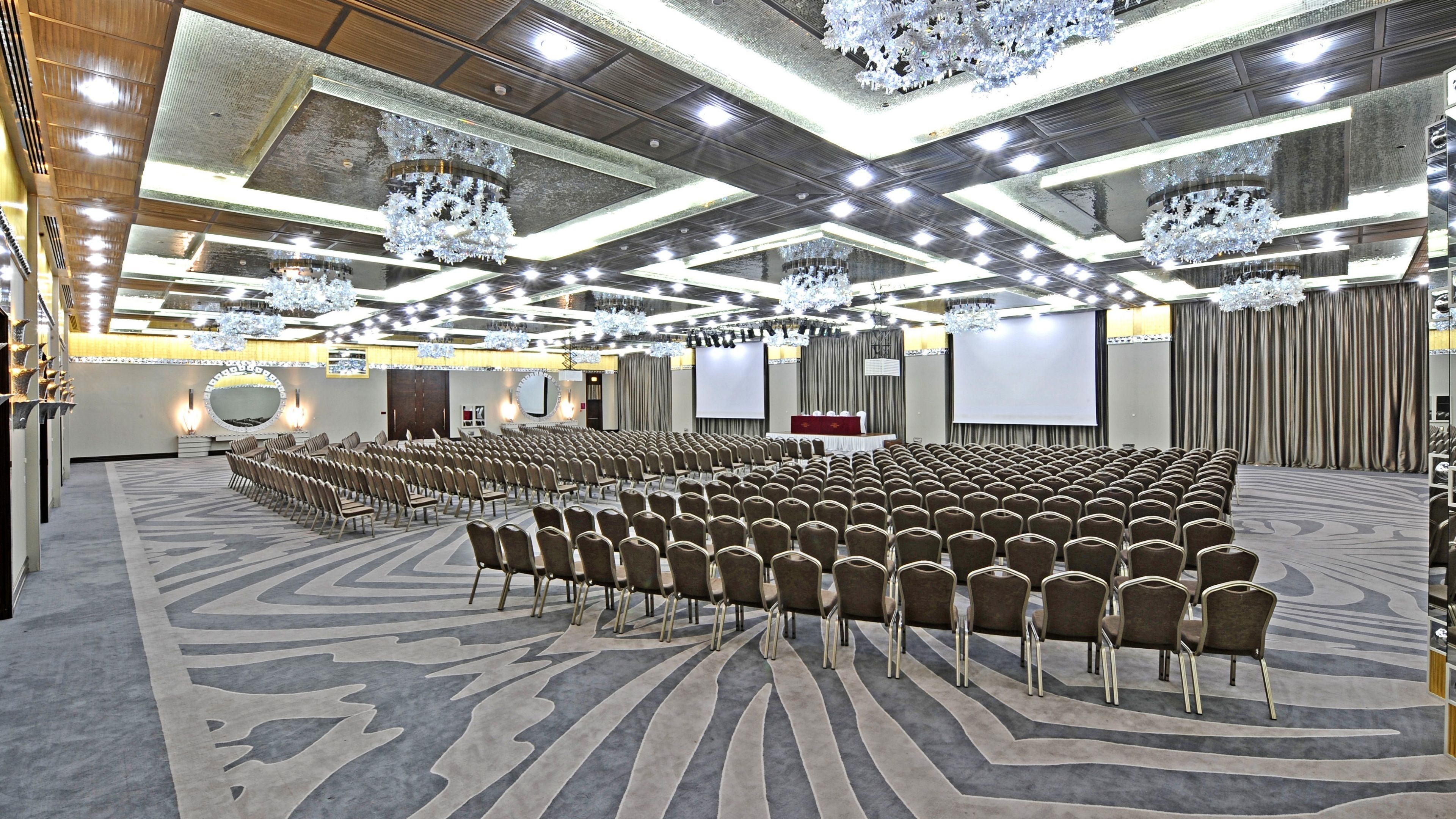 Photo - Crowne Plaza Bursa Convention Center & Thermal Spa by IHG