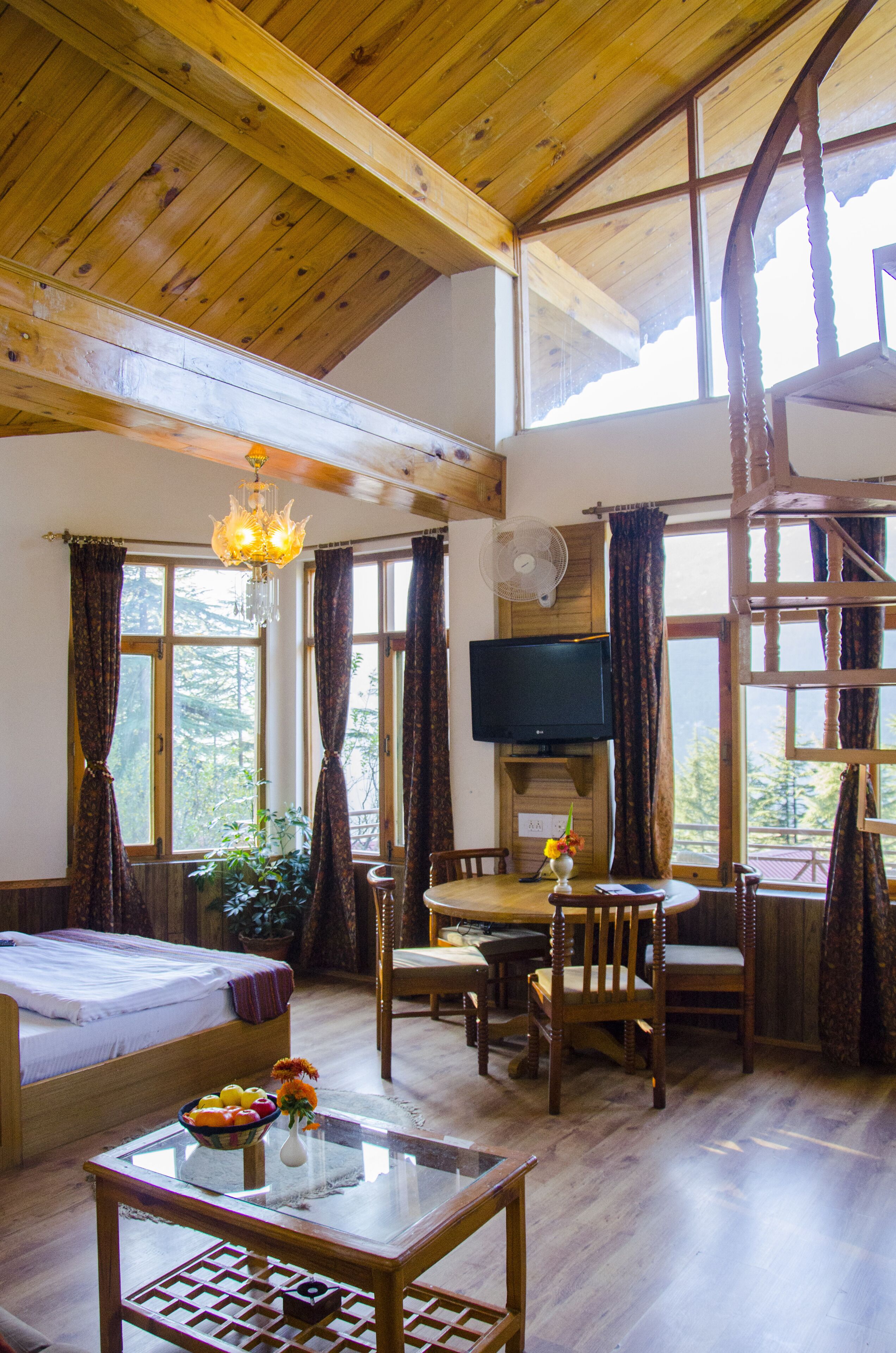 Family Suite Duplex | 1 bedroom, minibar, in-room safe, individually decorated