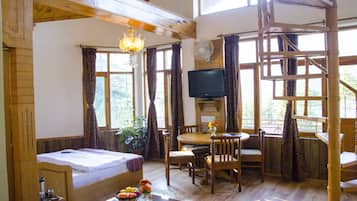 1 bedroom, minibar, in-room safe, individually decorated
