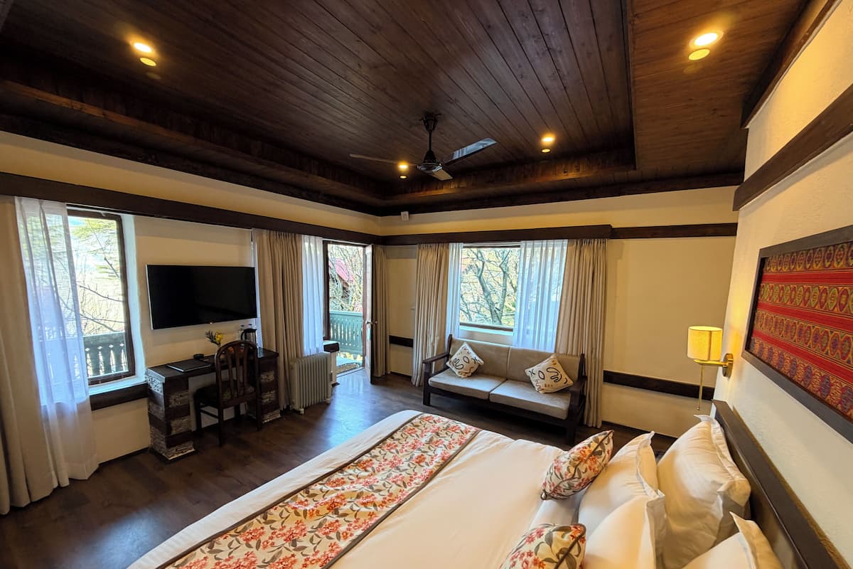 Executive Suite | 1 habitación, minibar y caja de seguridad en la habitación