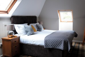 Standard Apartment, 3 Bedrooms, Non Smoking, City View