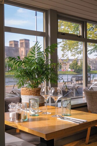 The Glen Mhor Apartments