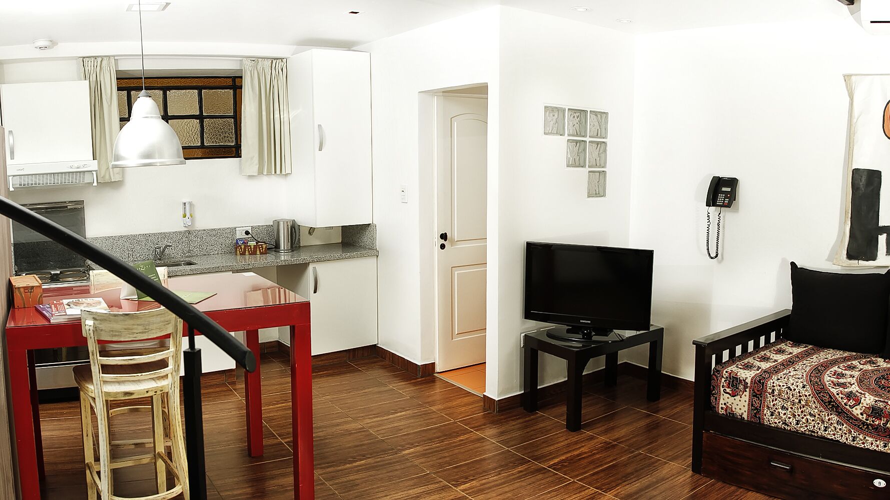 rainfall showerhead, free toiletries, hair dryer, bidet