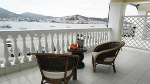 Deluxe Suite Sea View Rea | Sacada
