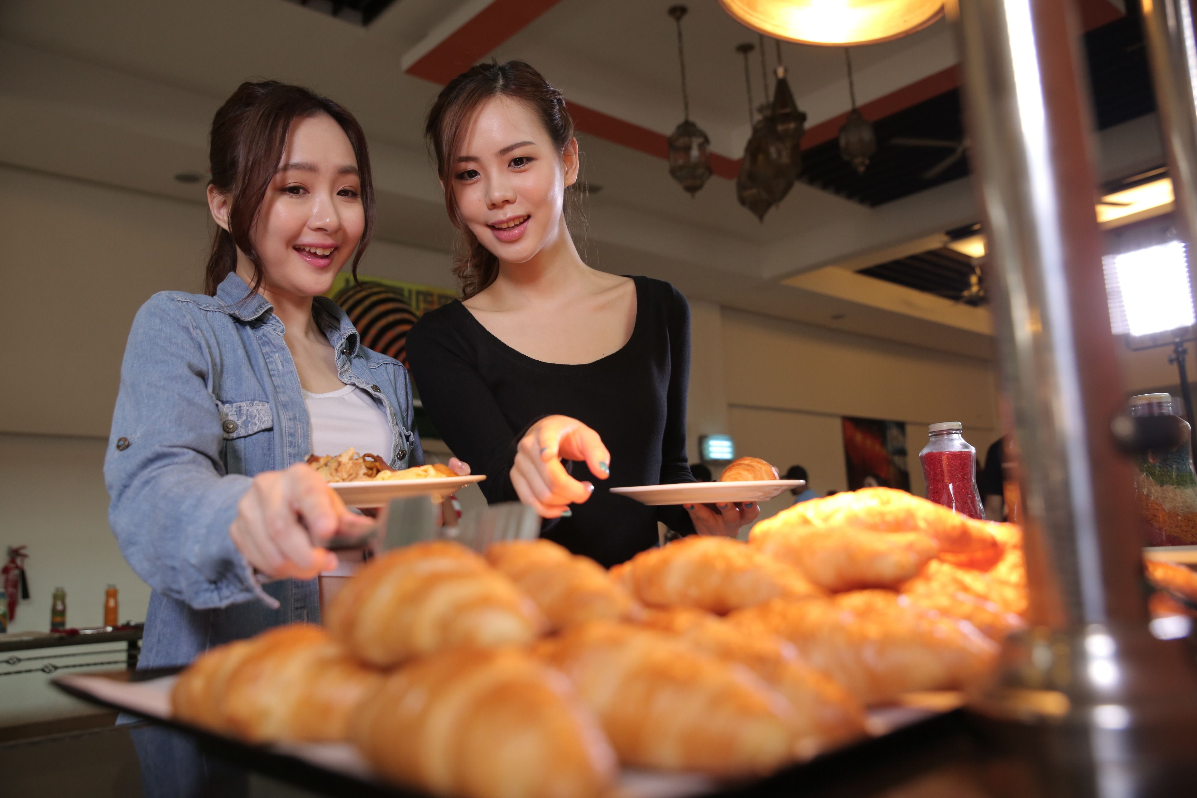 Desayuno (MYR 23 por persona) 