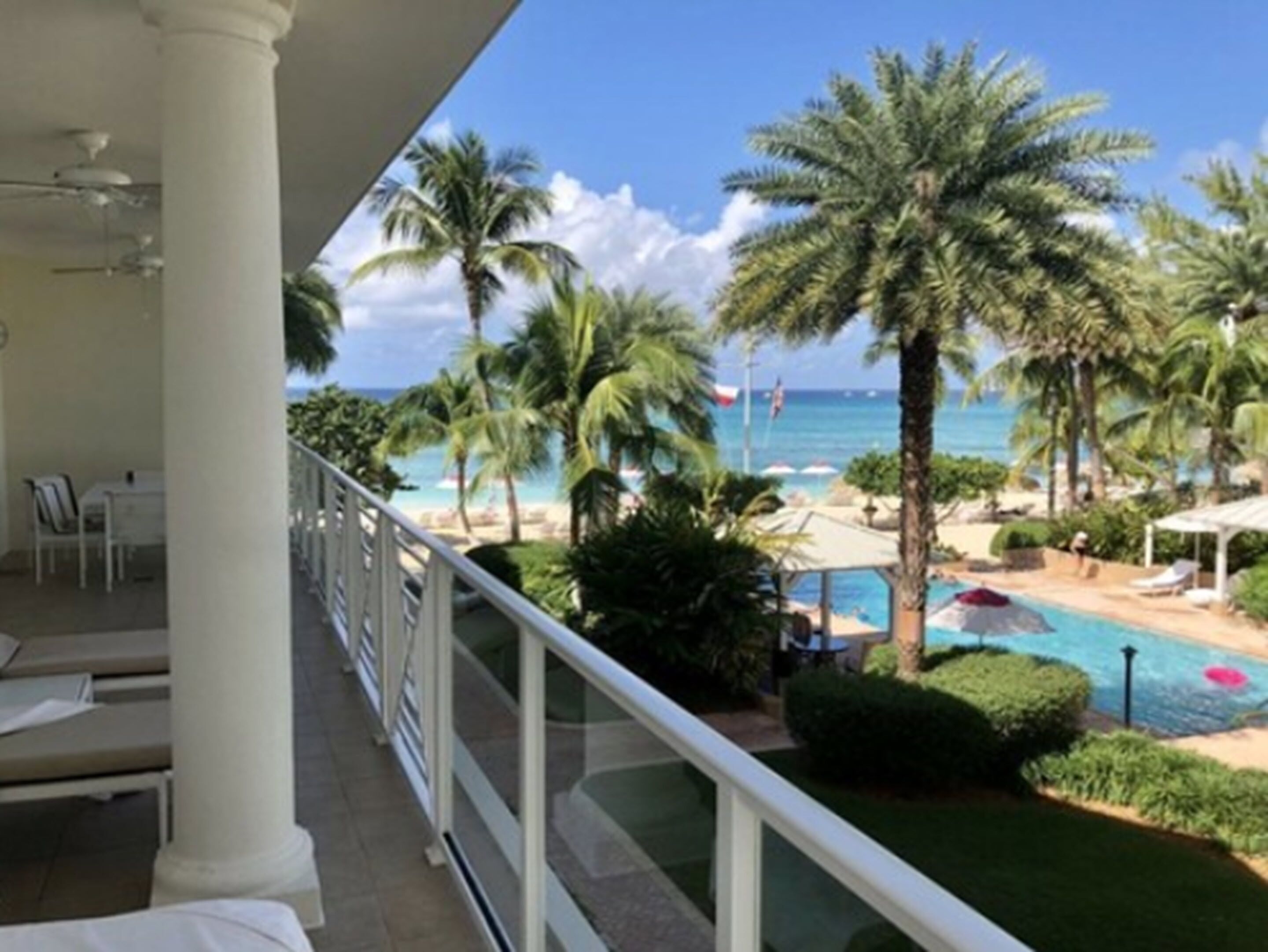 Luxury 3 Bedroom Villa, Pool View | Udsigt fra balkon