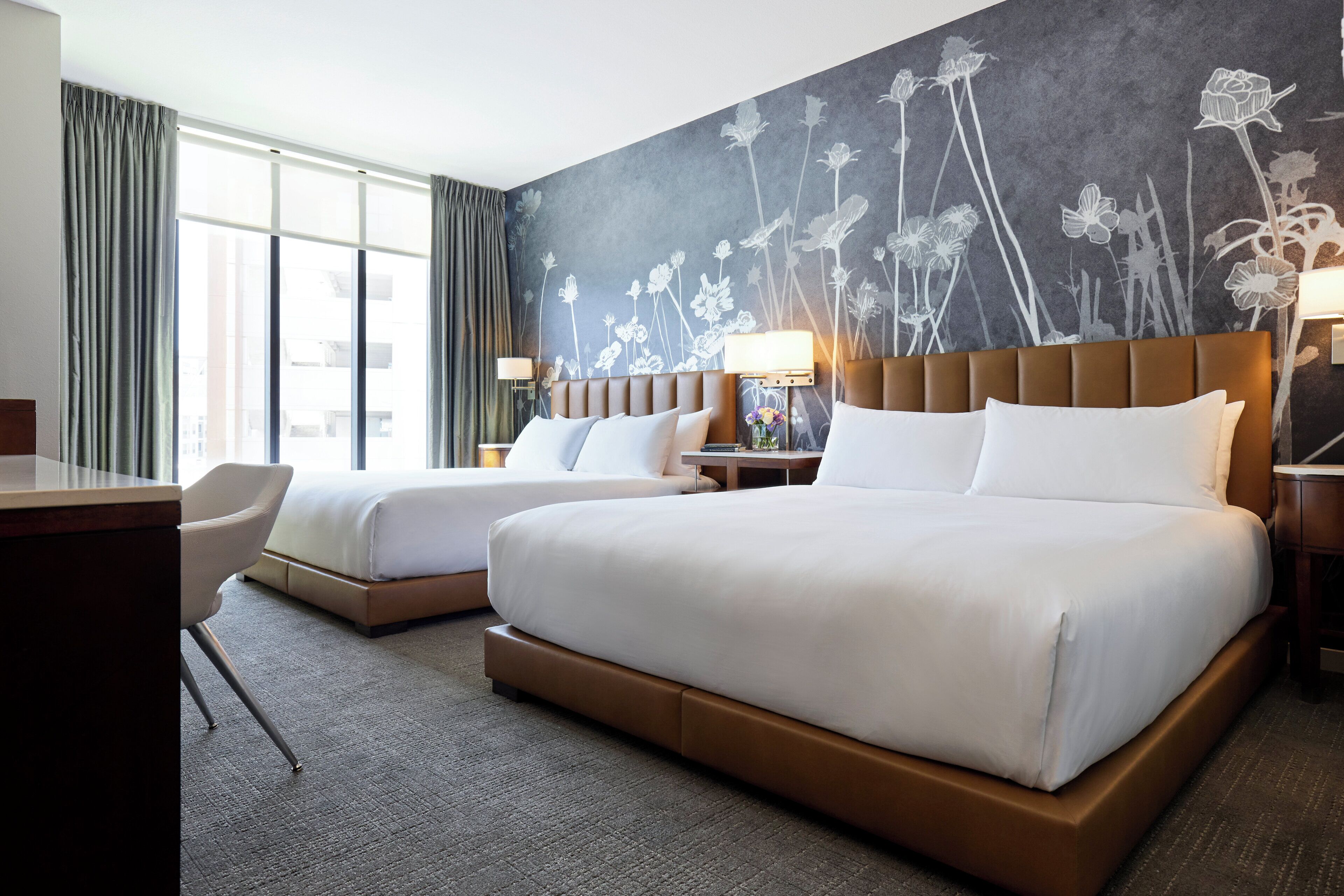 Edredón, camas con pillow-top y caja de seguridad en la habitación 