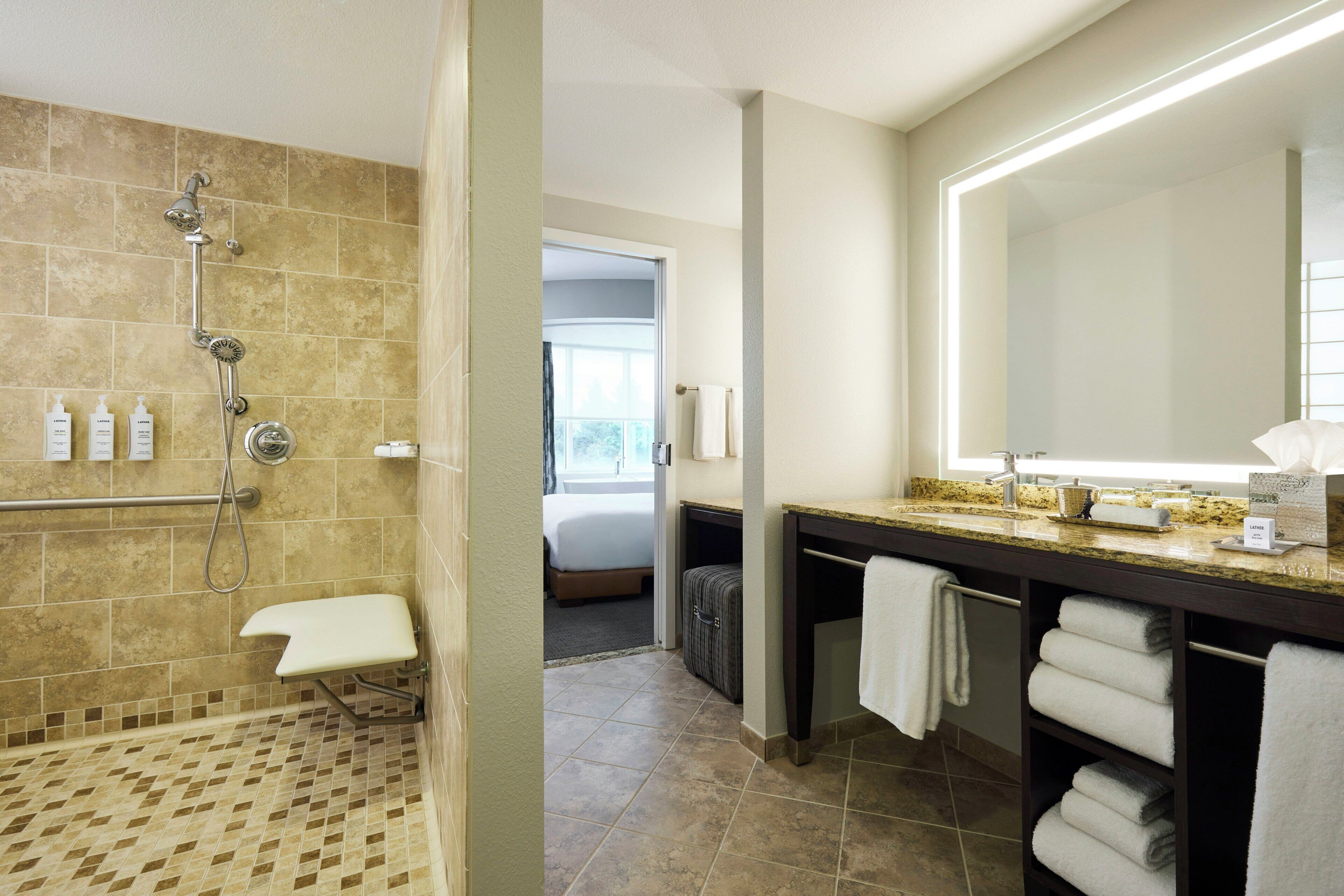 Grand-Suite, barrierefrei (The Grand Den Mobility) | Barrierefreies Bad