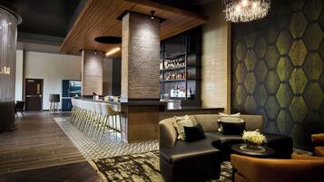 Con servicio de desayunos y cenas