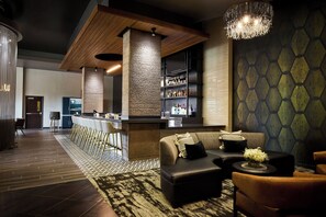 Con servicio de desayunos y cenas 