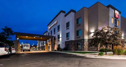 Best Western Plus Airport Inn & Suites