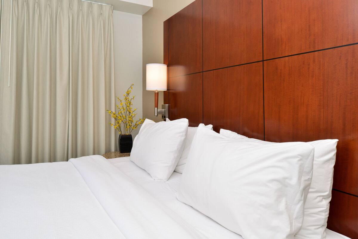 studio, 1 king bed with sofa bed | pillow-top beds, in-room safe, desk, laptop workspace