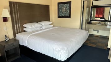 Free WiFi, bed sheets