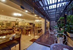 朝食 (郷土料理)、毎日提供 (有料)