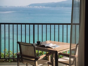 Club Deluxe with Ocean View, with Club Service, Non Smoking - Adult Only 13 or over