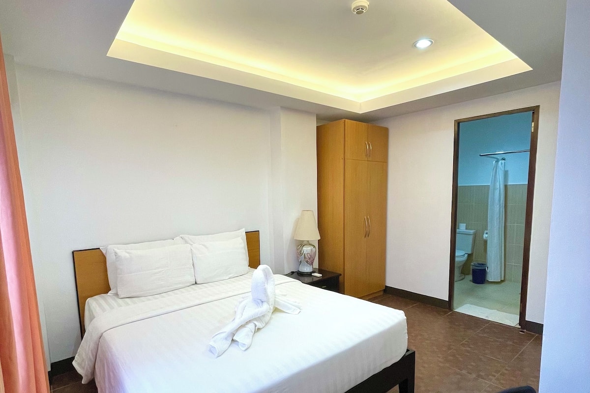 Minibar, caja de seguridad en la habitación y sistema de insonorización 