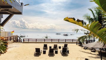 Private beach, beach volleyball