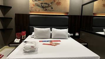 Caja de seguridad en la habitación, escritorio y wifi gratis