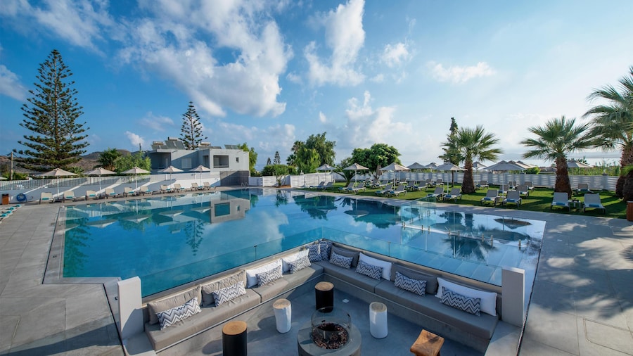 Dore Hotel