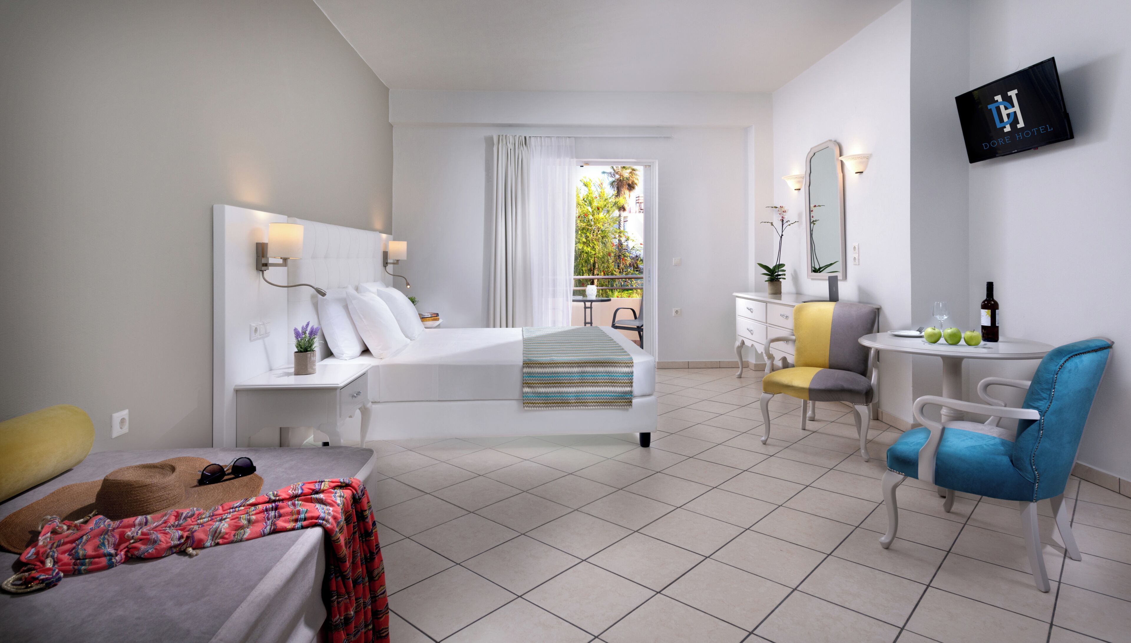 Standaard kamer, 1 twee- of 2 eenpersoonsbedden, uitzicht op tuin | Luxe beddengoed, een minibar, een kluis op de kamer, een bureau