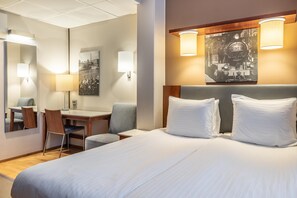 Standard Room, 1 Queen Bed | Desk, iron/ironing board, free cots/infant beds, free WiFi - Scandic Postitalo (Tampere)