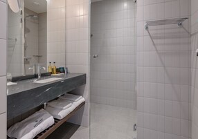 Free toiletries, hair dryer, towels