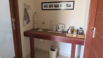 Double or Twin Room, 5 Bedrooms | Coffee and/or coffee maker