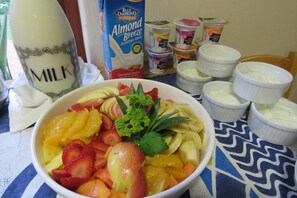Free daily English breakfast  - Sandfields Guesthouse (Swakopmund)