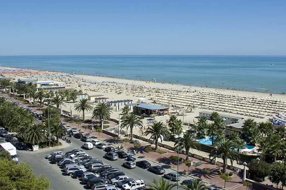 Hotel Solaris