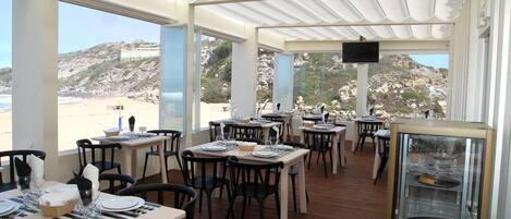 2 restaurants, lunch, dinner served; Portuguese cuisine