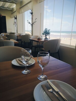 Free daily buffet breakfast - Promar Eco Beach & Spa Hotel (Torres Vedras)