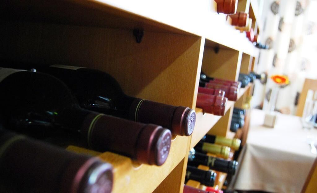 breakfast, lunch, dinner served; garden views