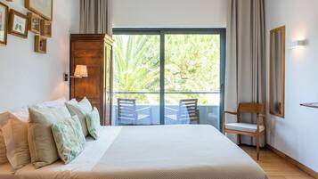 Double Room | ๋ฐฉ์ ์ค๋น, ๋ฌด๋ฃ WiFi, ์นจ๋ ์ํธ