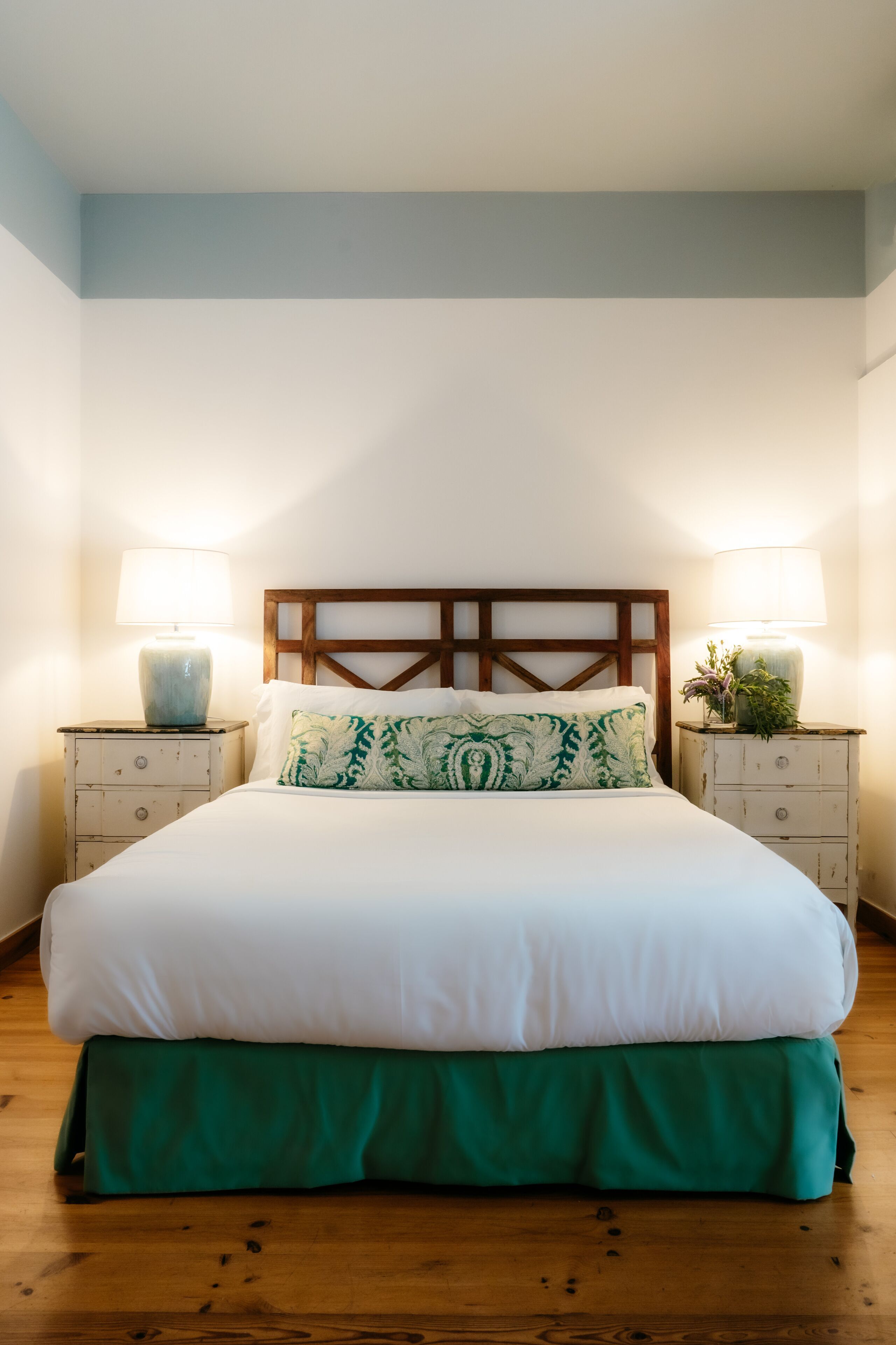 Geluiddichte muren, gratis wifi, beddengoed