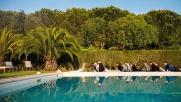 Outdoor pool, pool loungers