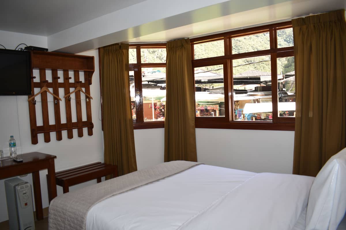 Standard Single Room, River View | Water view
