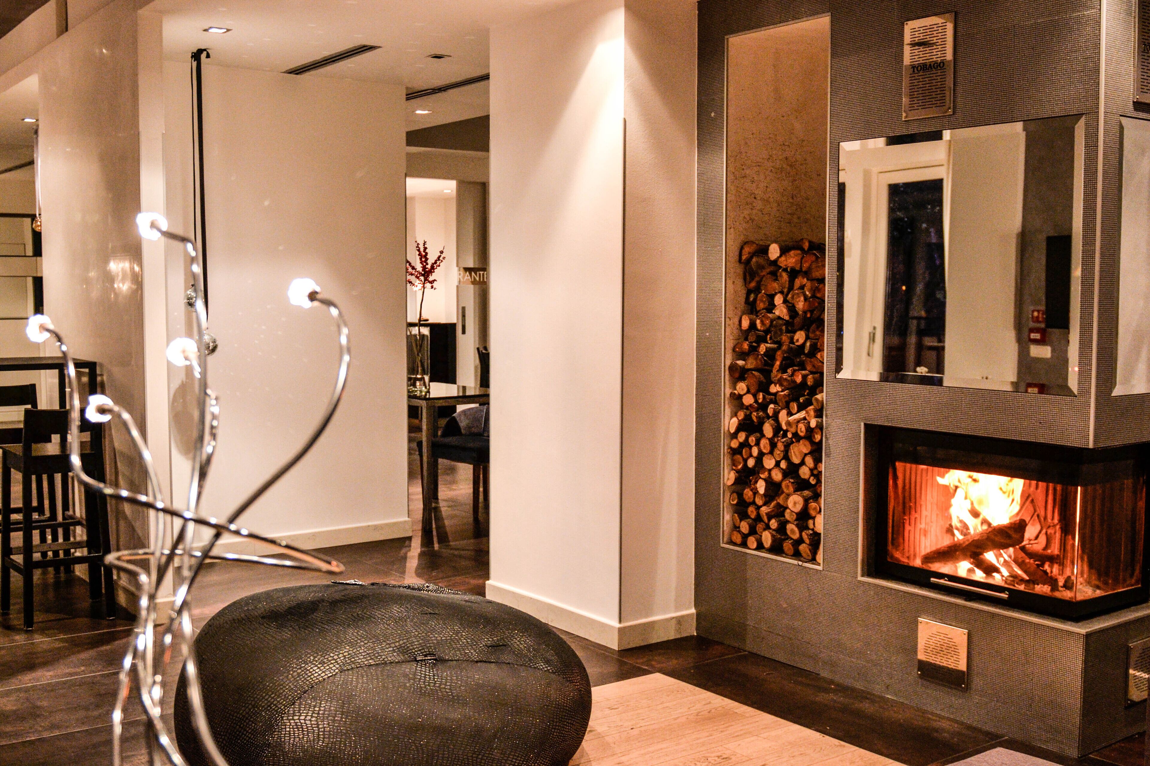 تفاصيل الفندق من الداخل