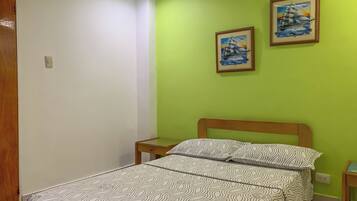Habitación Doble | Truy cập Internet không dây miễn phí, bộ trải giường