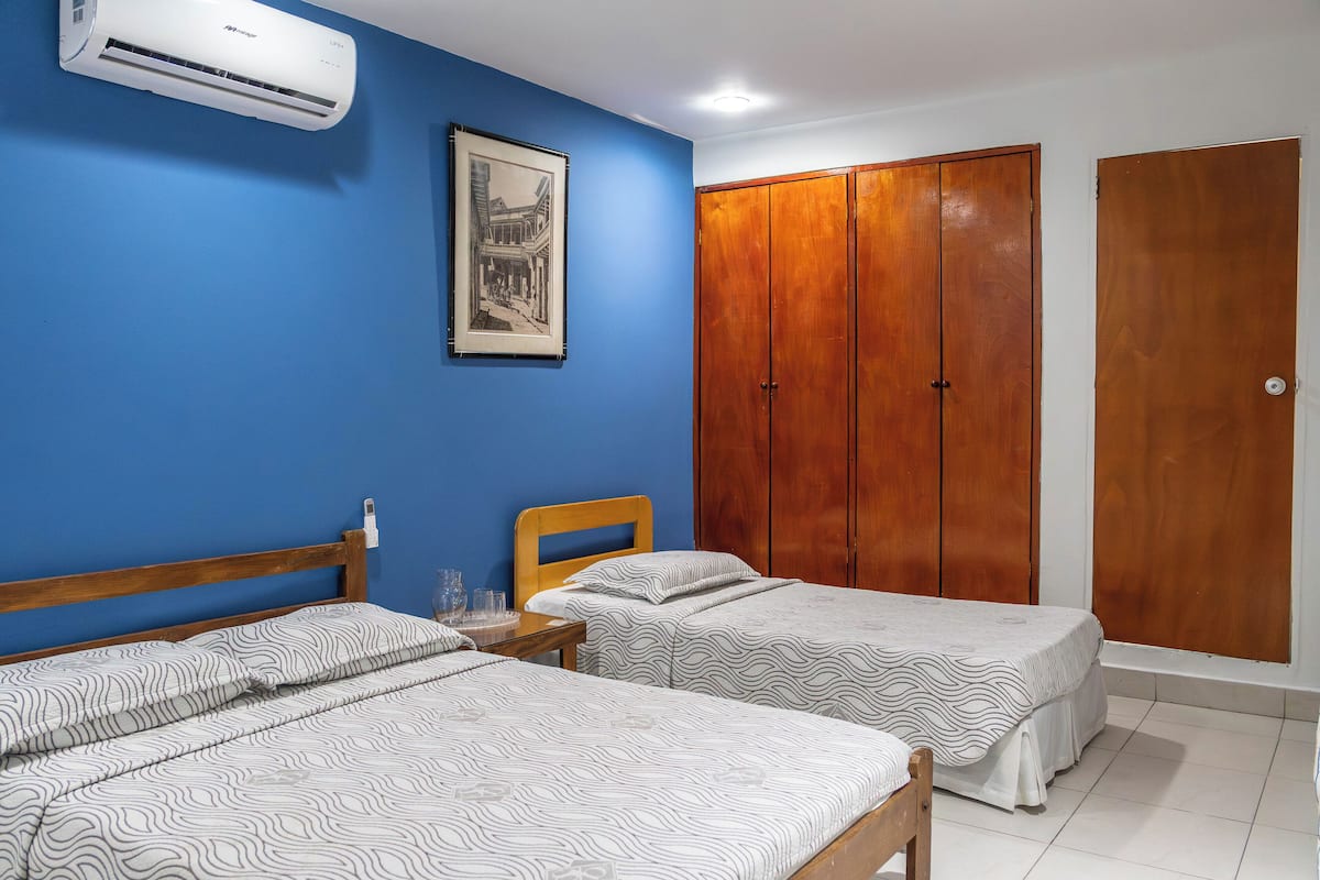Habitación Estándar Cuádruple | 免费 WiFi、床单