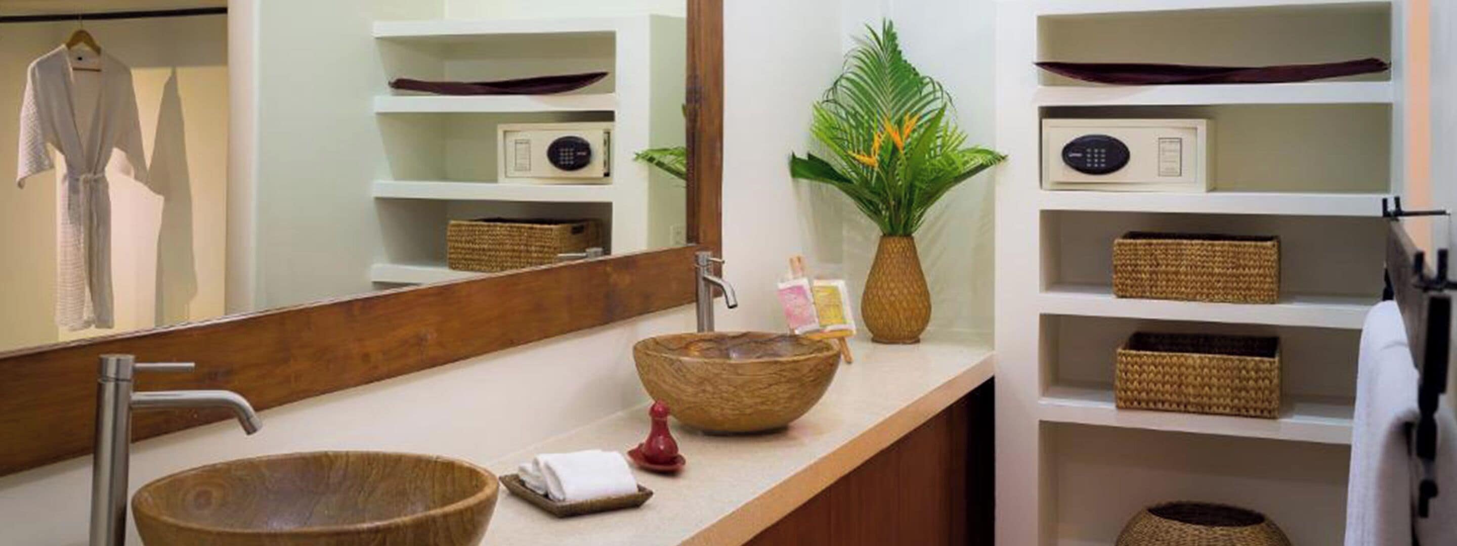 grand suite | bathroom | shower, designer toiletries, hair dryer, bathrobes