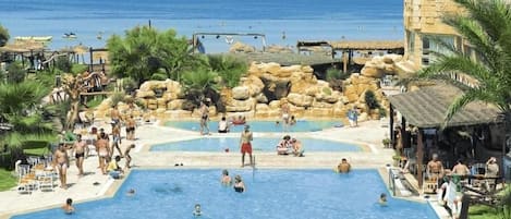 Indoor pool, outdoor pool