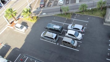 免費自助泊車