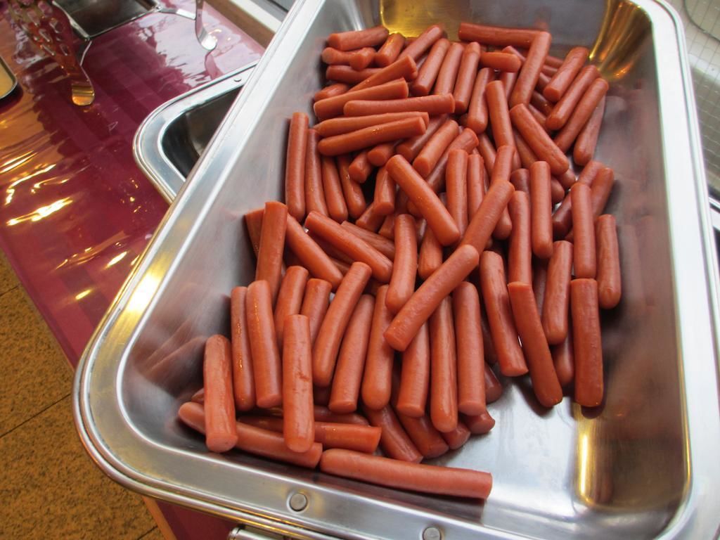 free local cuisine breakfast