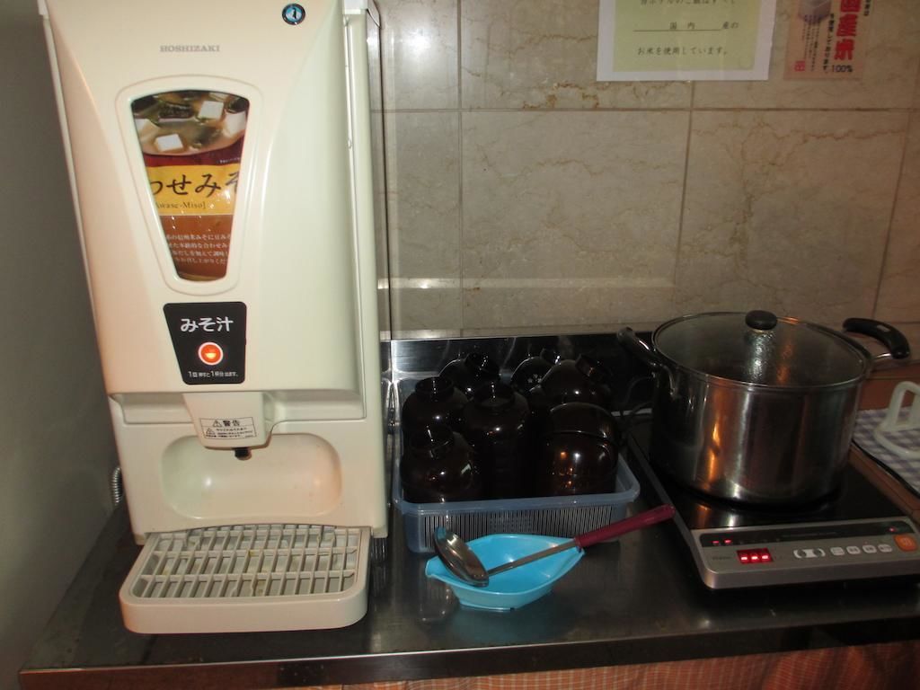 free local cuisine breakfast