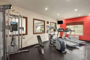 Fitness facility - Country Inn & Suites by Radisson, Minot, ND (Minot)