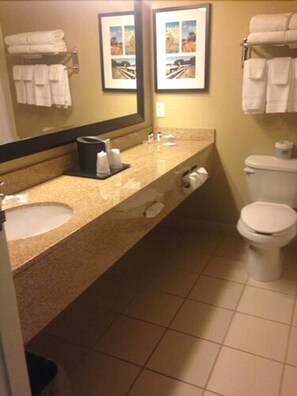 Free toiletries, hair dryer, towels - Country Inn & Suites by Radisson, Minot, ND (Minot)