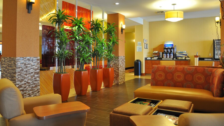 Holiday Inn Express Hotel & Suites Prattville South by IHG