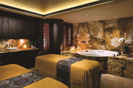 Shangri La Toronto - Image 63